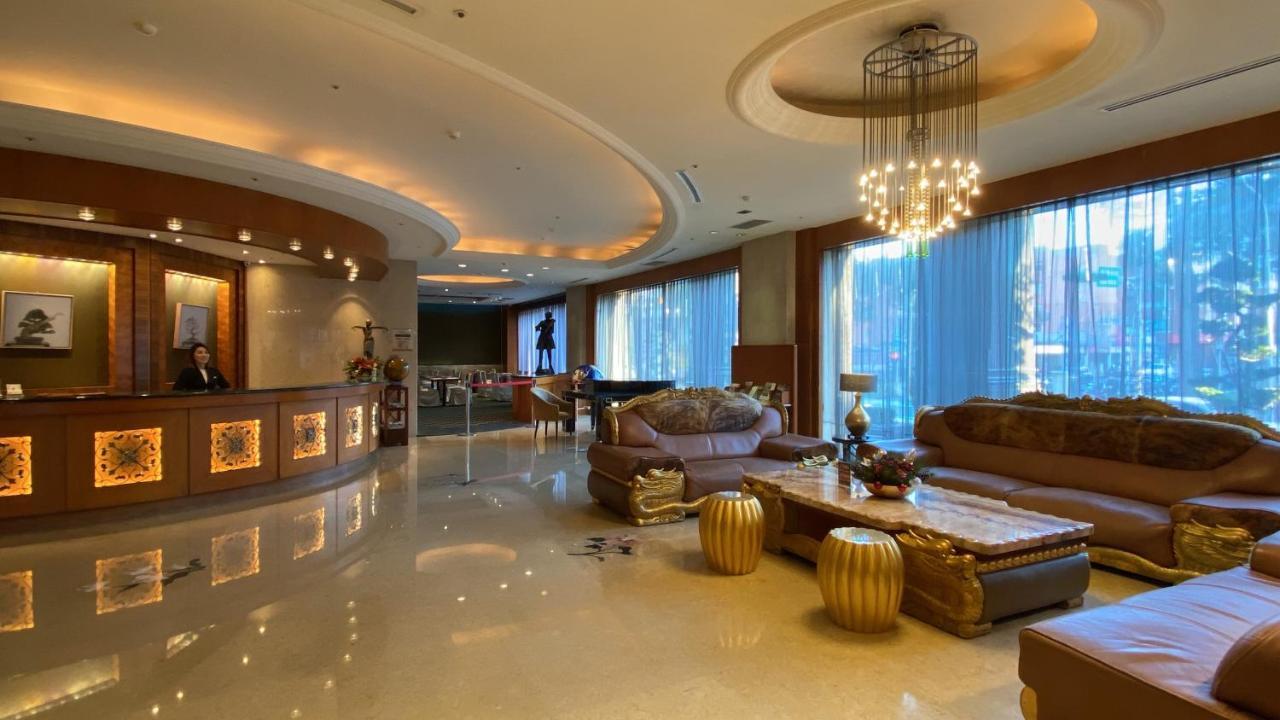 Monarch Plaza Hotel Таоюань Экстерьер фото