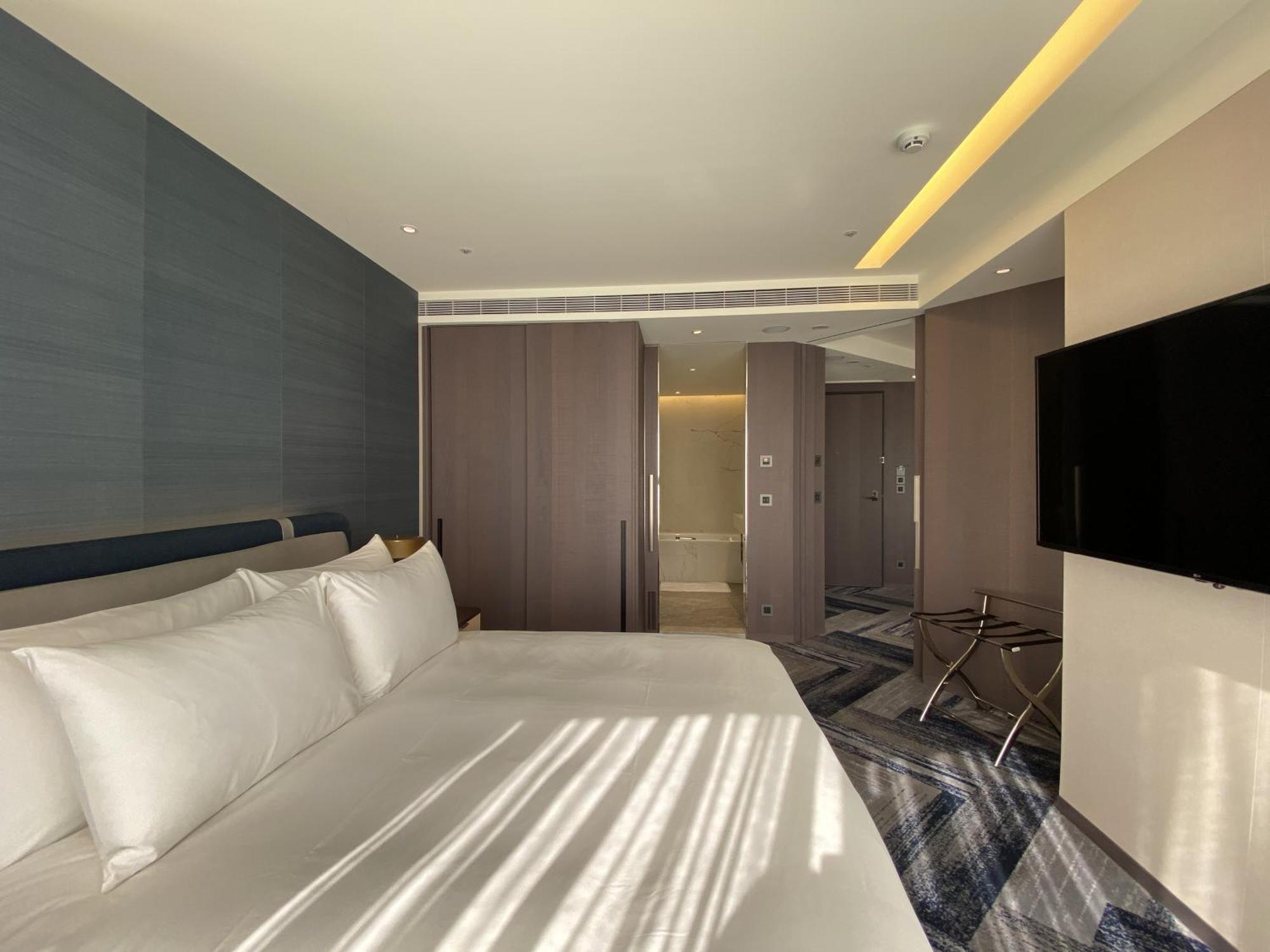 Monarch Plaza Hotel Таоюань Экстерьер фото